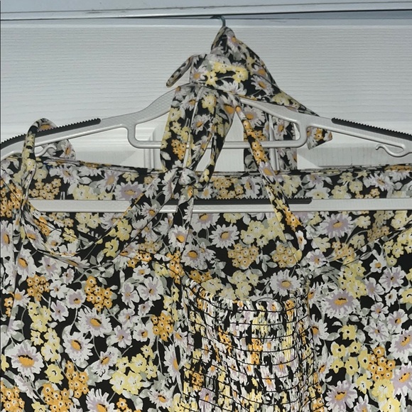 Floral Yellow and Black Women's Dress flowers social standar - Picture 9 of 16
